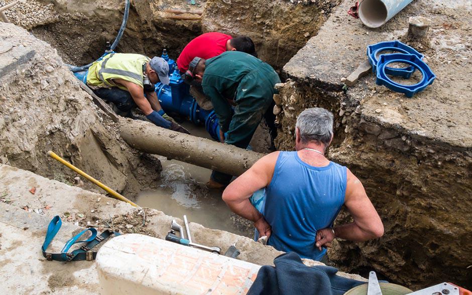 comment déboucher une canalisation Guyancourt